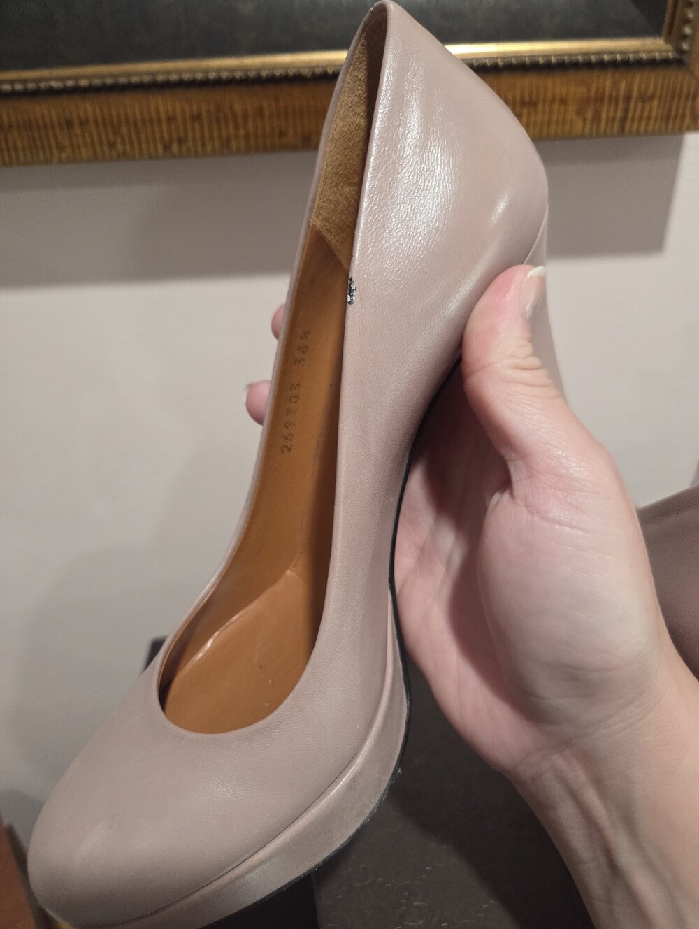 Gucci Platform Pumps - Picture 10 of 16